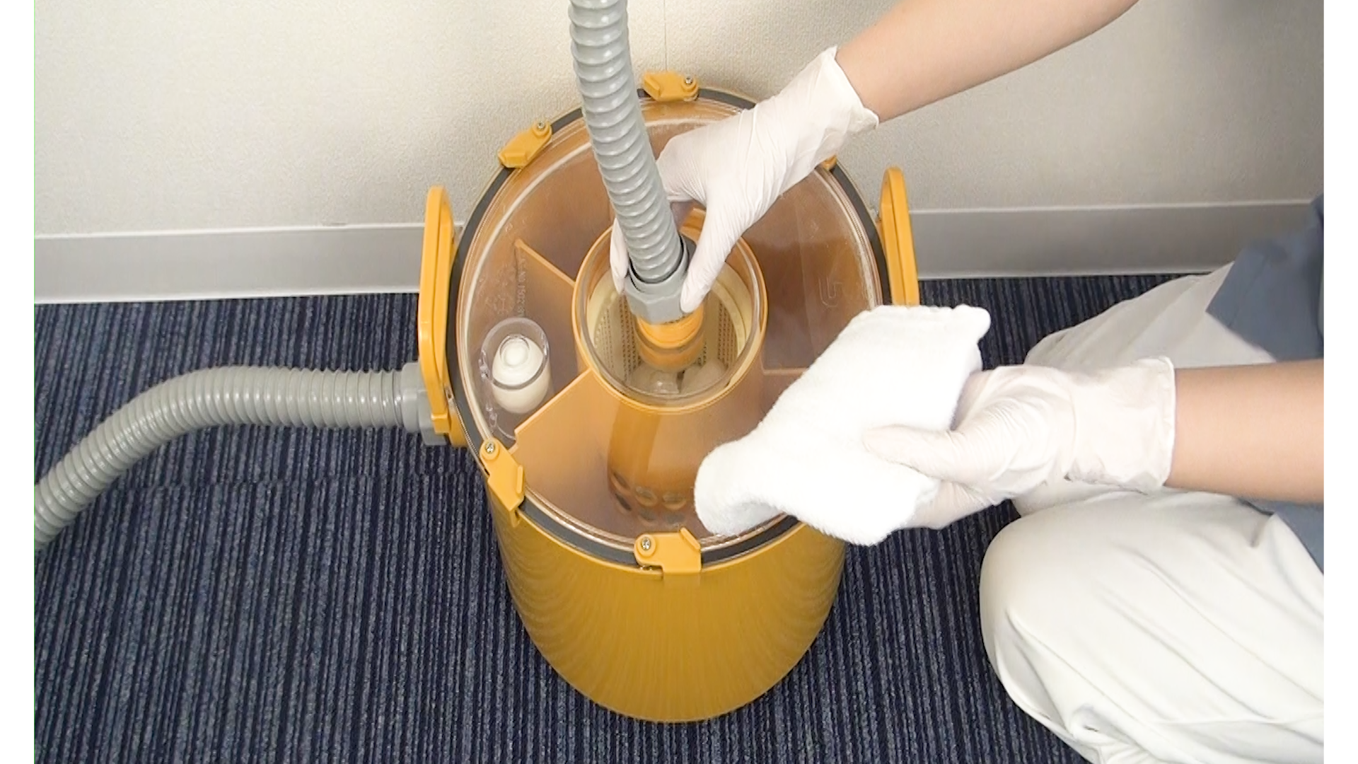 石膏トラップの清掃方法 | 株式会社東京技研